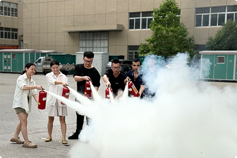 冠源电气科技开展消防演练，筑牢安全“防火墙”